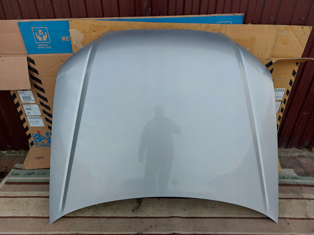 capó audi a4 b7 srebrna ly7w ($)