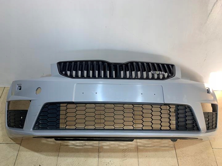 parachoque paragolpes calandra  skoda octavia iii vrs rs ($)