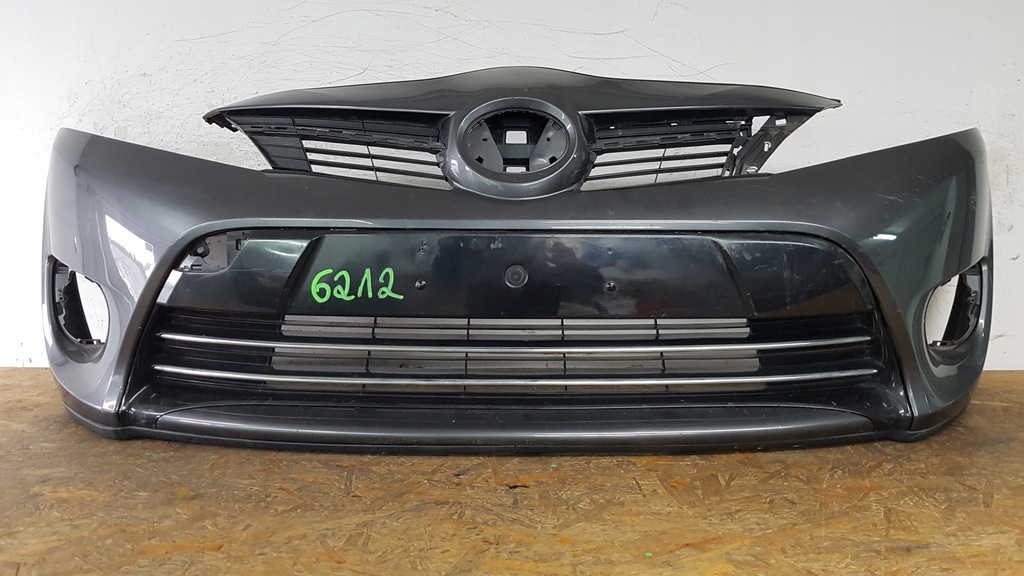 toyota verso parachoque paragolpes delantero 6212 ($)