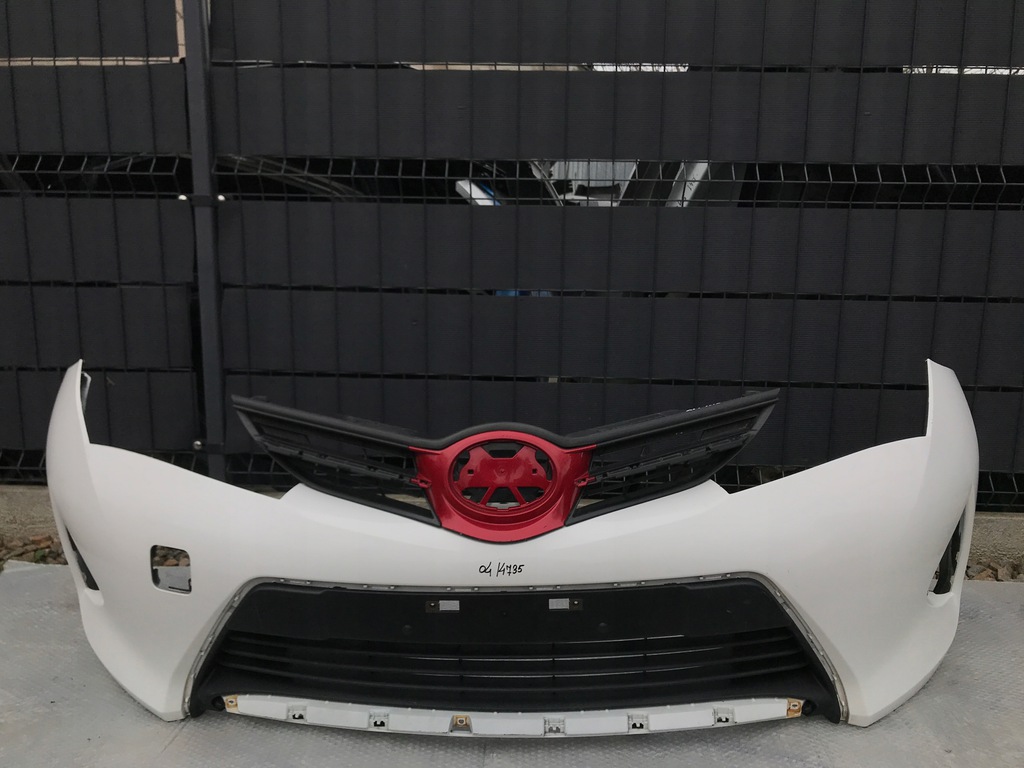 toyota auris 2 ii parachoque paragolpes delantero delantero 2012 2015 ($)