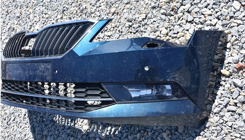 skoda superb iii parachoque paragolpes kompl  ($)