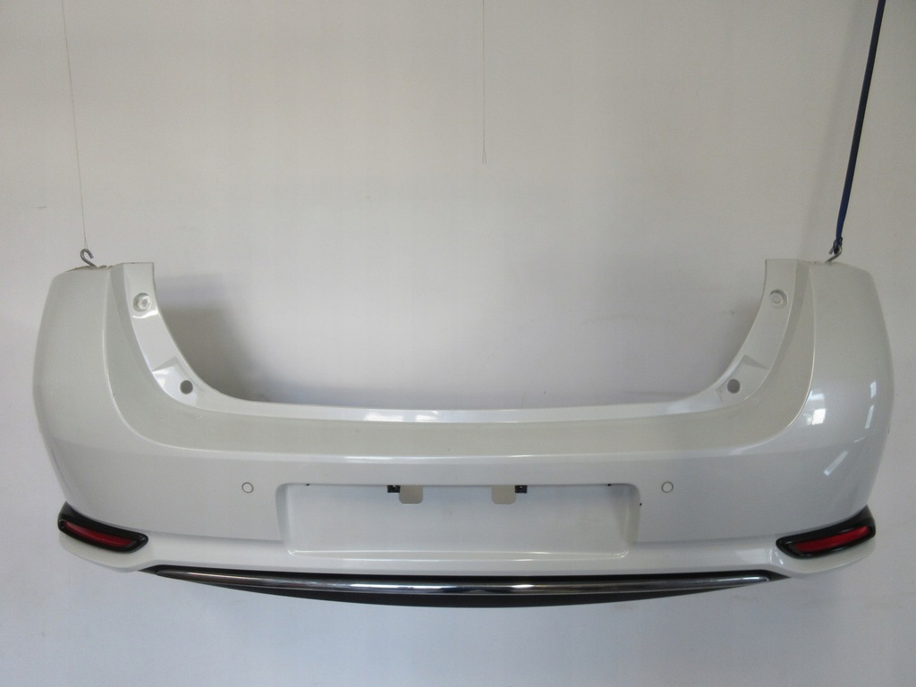 auris ii hatchback parachoque paragolpes trasero pdc 070 ($)