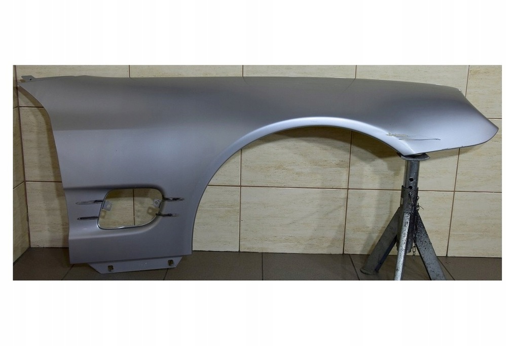 mercedes sl r230 01 12r  delantero aleta delantero ($)
