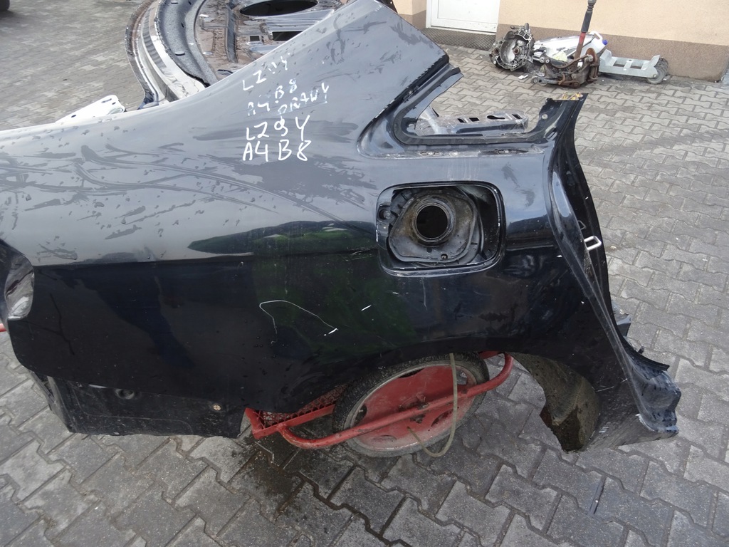 a4 b8 corte der.  aleta trasero + banera sedan ($)