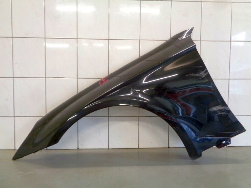 mb cls w219 07 aleta izq.  delantero delantero c197 ($)
