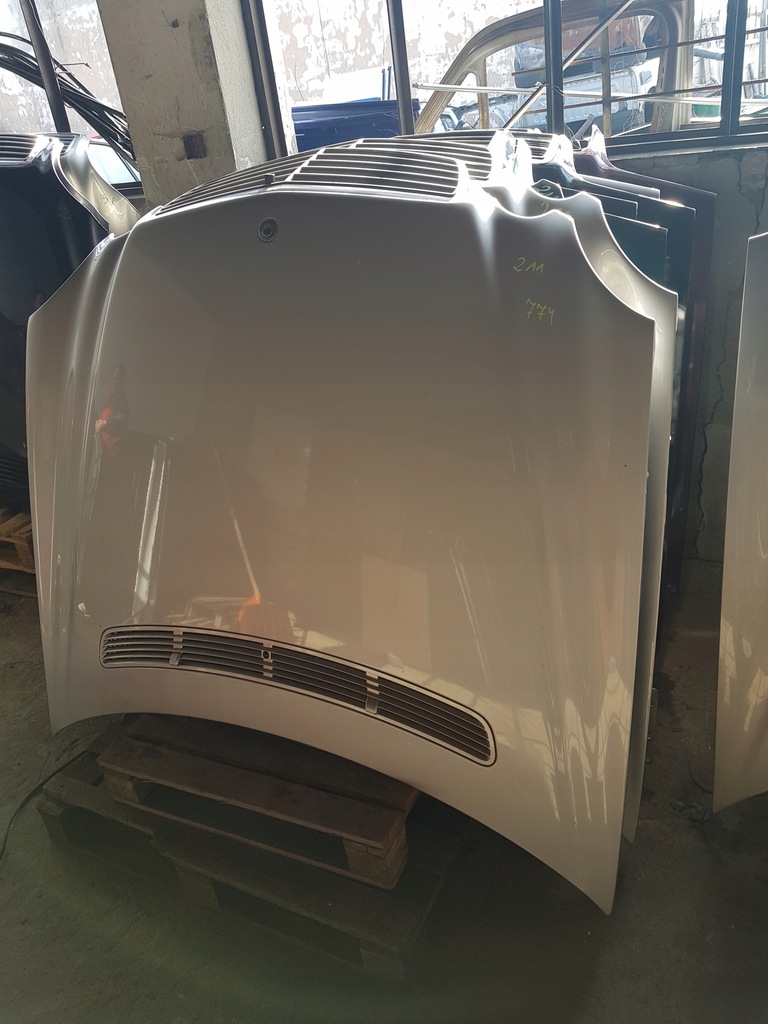 mercedes w211 capó tapa motor lak 774 ($)