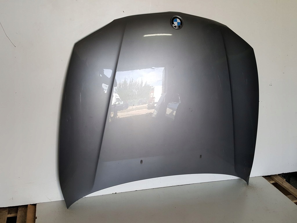 bmw 1 i e81 e82 e87 e88 con emblemat capó original ($)