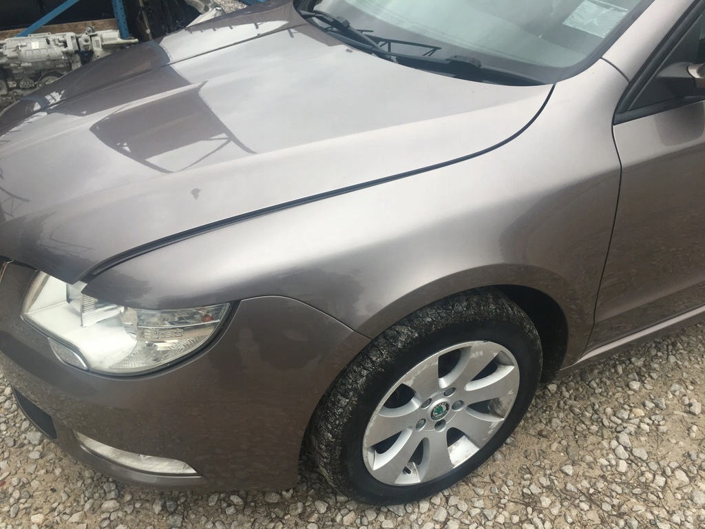 aleta izq.  delantero skoda superb ii 3t 08 13 lf4u ($)