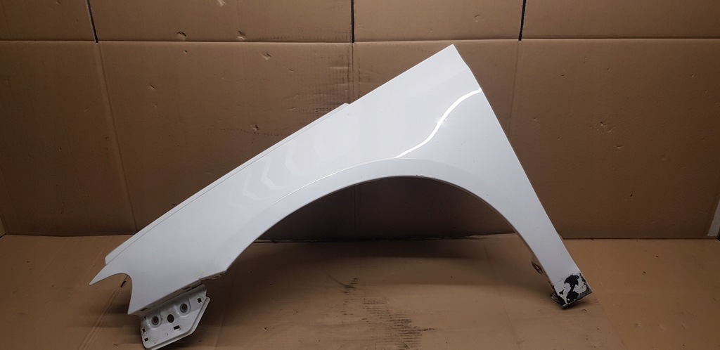 vw sirocco aleta delantero izq.  1k8821105 ($)