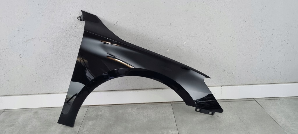 audi a3 8y 20  aleta der. ($)