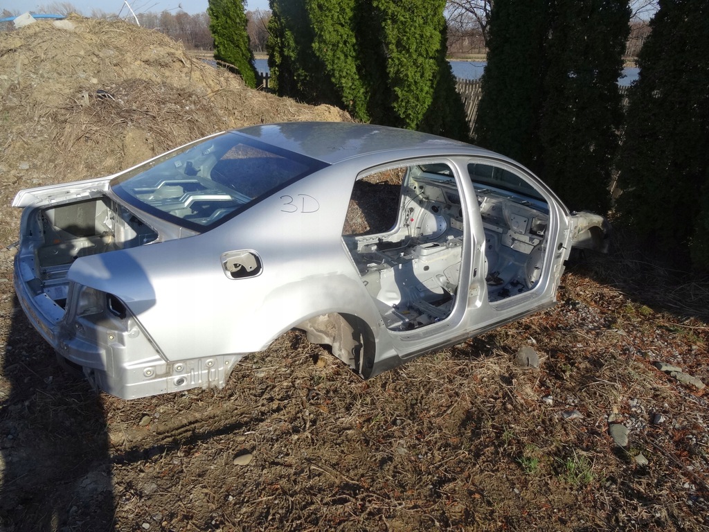 vw phaeton corte aleta trasero der. ($)