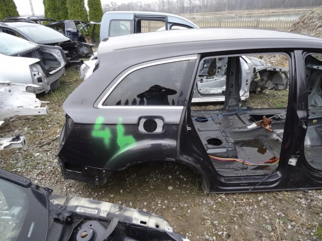 audi q7 4l aleta trasero der. ($)