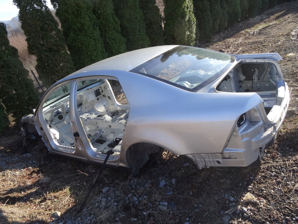 vw phaeton corte aleta trasero izq.  ($)