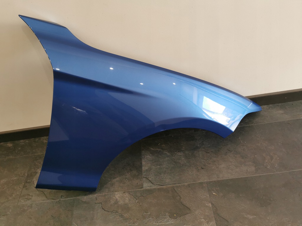 bmw f20 aleta der. b45 ? ($)