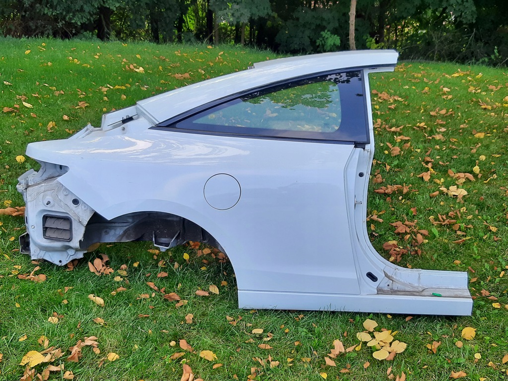 aleta der. trasero renault laguna iii coupe ($)