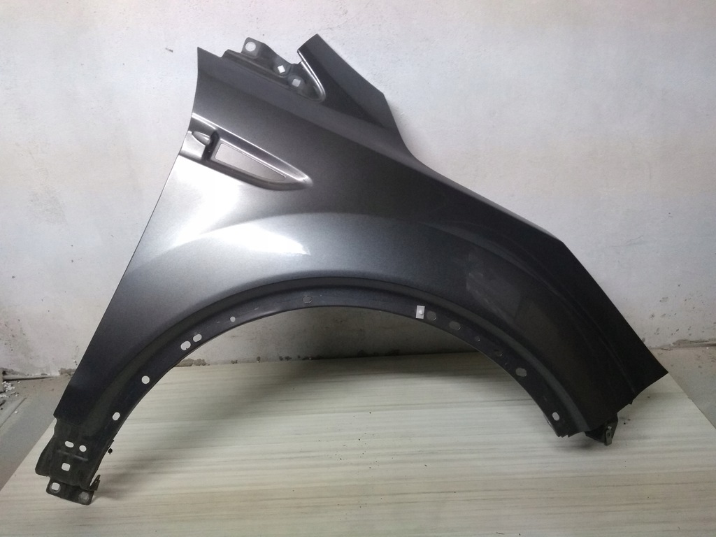 frod kuga mk2 aleta md der. delantero 14r ($)