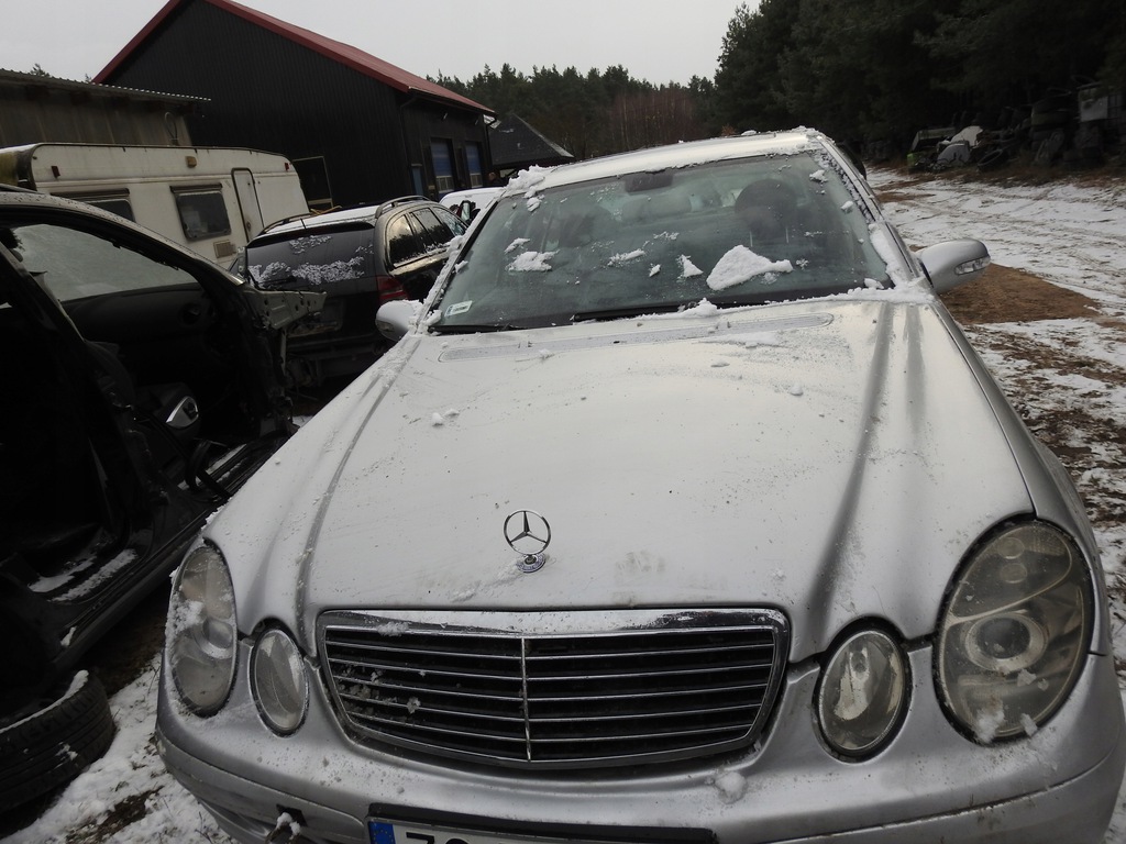 mercedes w211 e clase capó c744 ($)