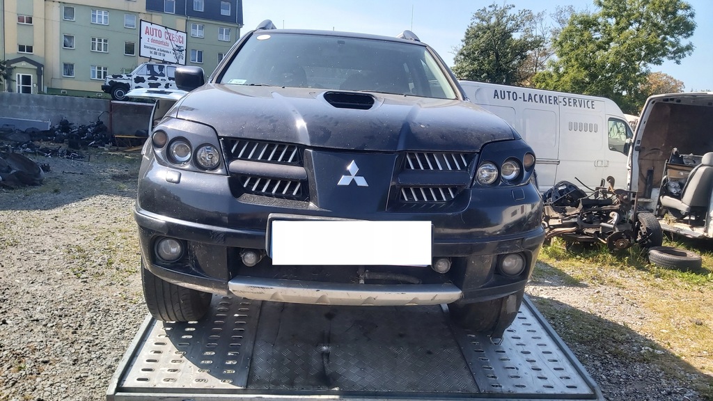 capó outlander. i 2 0 turbo kod lakieru x42 ($)