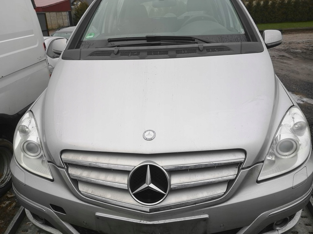 capó tapa silnia delantero mercedes w245 08r 761 ($)