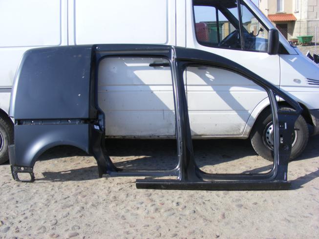 aleta trasero der. vw caddy 2k0 ($)