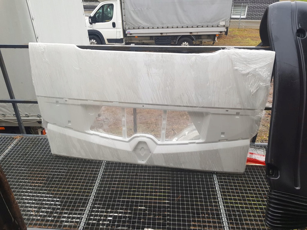 capó renault premium ($)