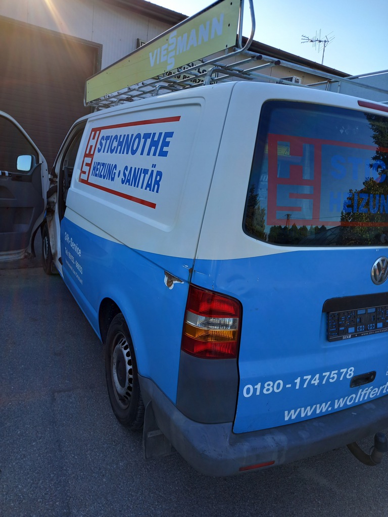 aleta trasero izq.  vw transporter t5 ($)