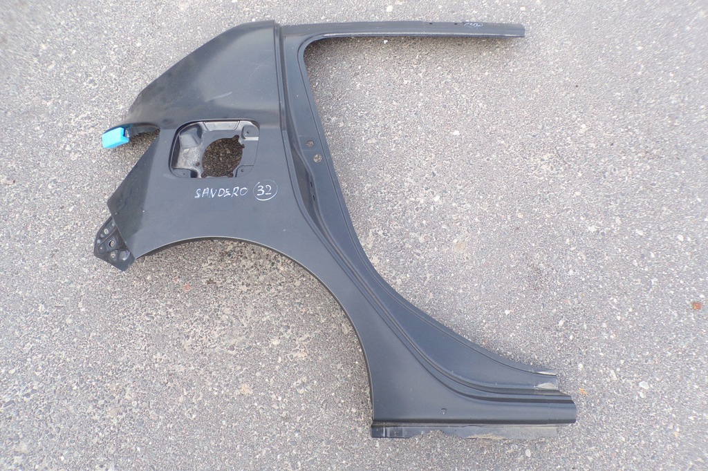 aleta der. trasero chapado dacia sander.o ii ($)