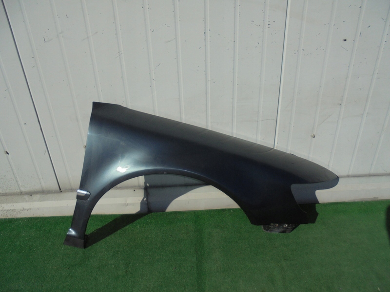 vw phaeton aleta delantero der. szary 2006 ($)