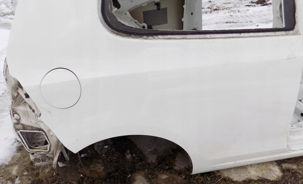 vw golf vi 11r 3d 3 puertas aleta der. trasero ($)