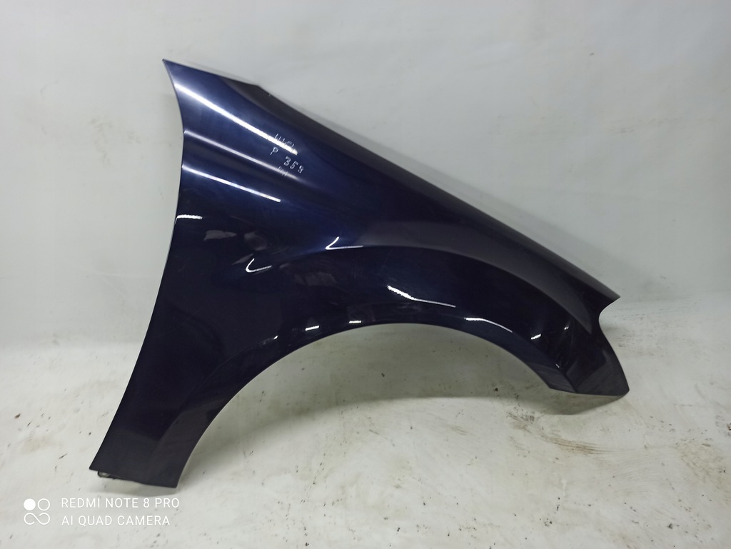 mercedes w164 ml aleta der. 359 ($)