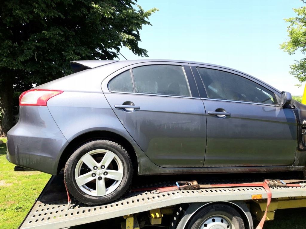 aleta corte umbral chapa lancer viii x hb 09  ($)