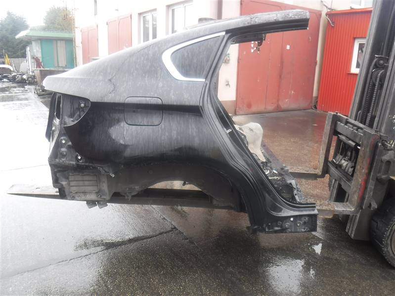 aleta izq.  trasero corte bmw x6 e71 lift ($)