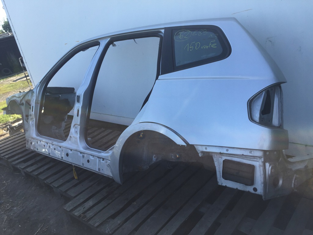 bmw e83 x3 aleta izq.  trasero corte trasero 354/7 ($)