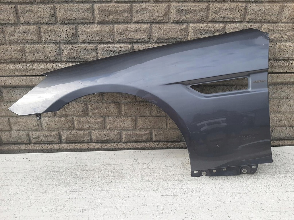 mercedes slk w 172 w172 aleta delantero izq.  ($)