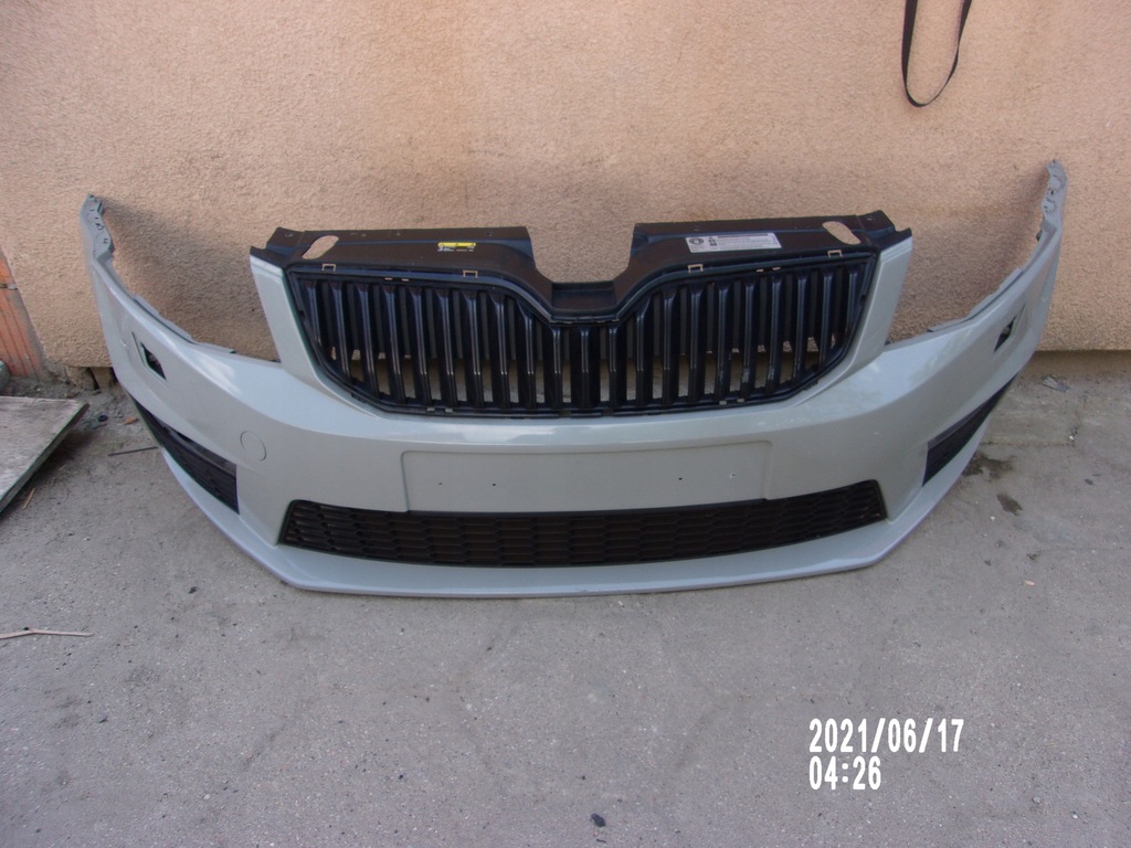 parachoque paragolpes skoda octavia iii vrs 2013  ($)