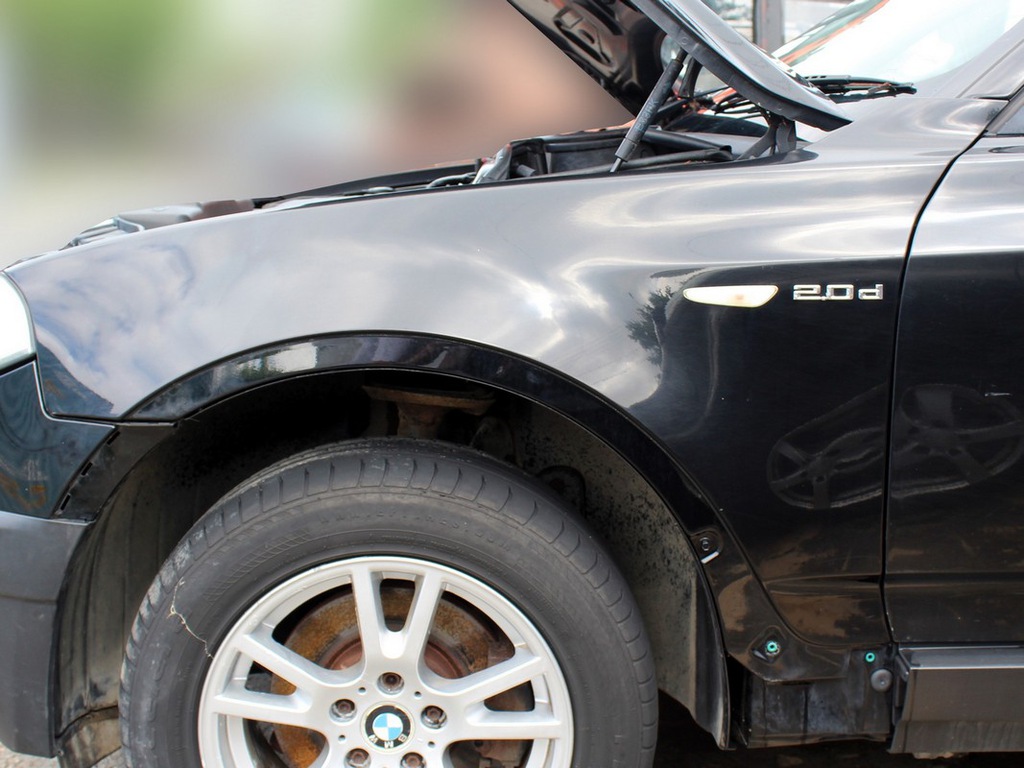 aleta izq.  delantero bmw x3 e83 schwarz 2 668 ($)