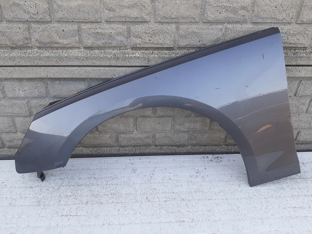 audi a4 b9 8w0 lift 19   21 aleta delantero izq.  ($)
