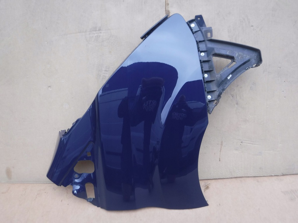 aleta der. ford custom ink blue metalic ($)