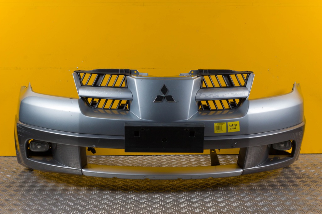 mitsubishi outlander. 2003 2006 parachoque paragolpes delantero calandra ($)