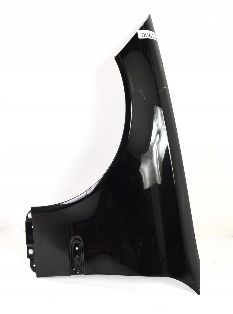 mercedes clc w203 aleta izq.  delantero 0061 ($)