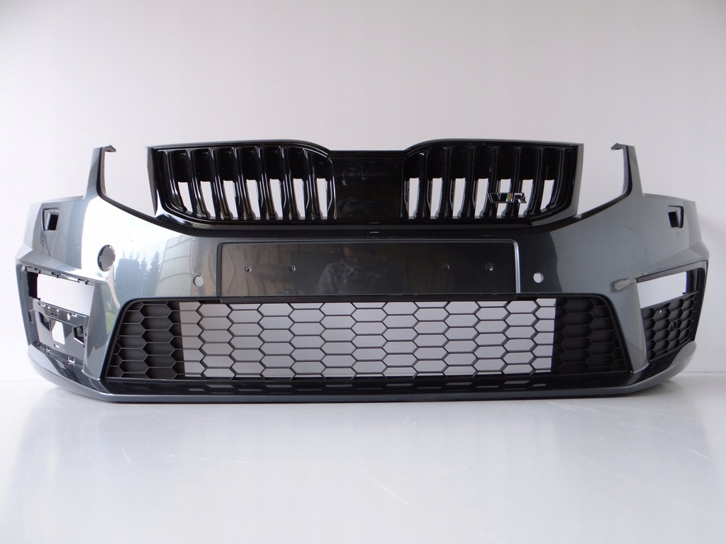 skoda octavia vrs 3 lift iii parachoque paragolpes 5e0807221aa ($)