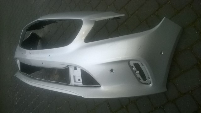 mercedes clase a w176 od 2013 parachoque paragolpes a1769058400 ($)