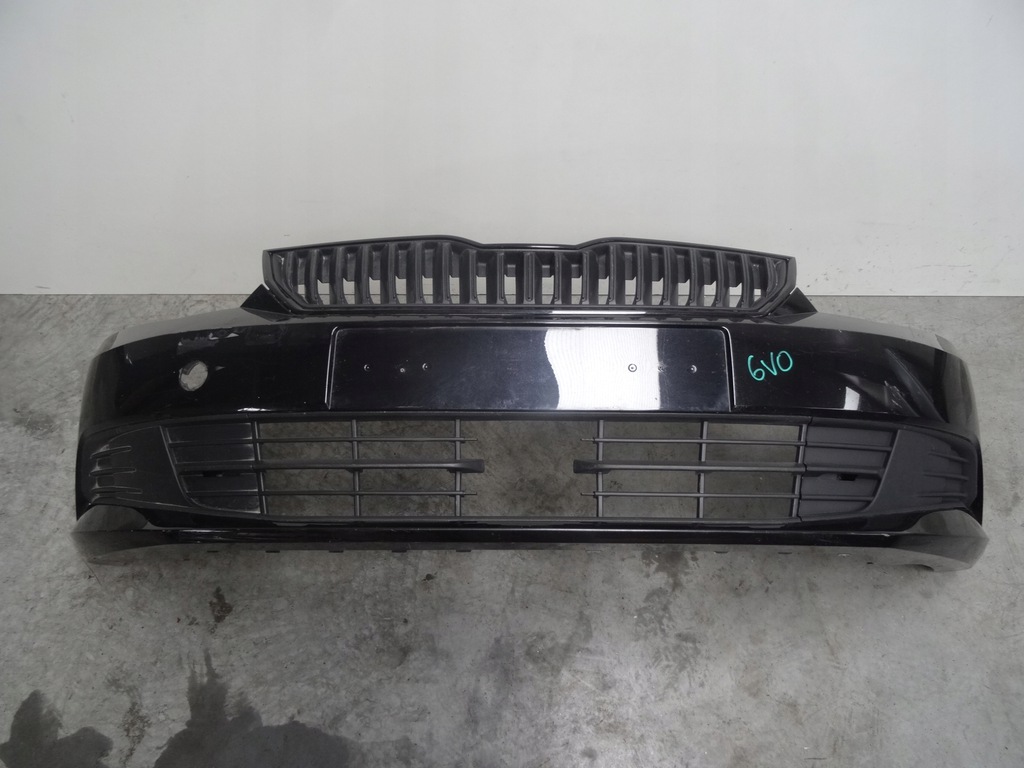 skoda fabia iii parachoque paragolpes delantero 6v0807221 ($)
