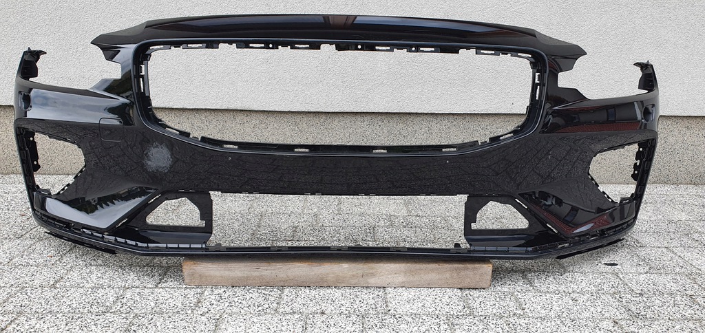 volvo s60 v60 iii r design 18  parachoque paragolpes delantero b294 ($)