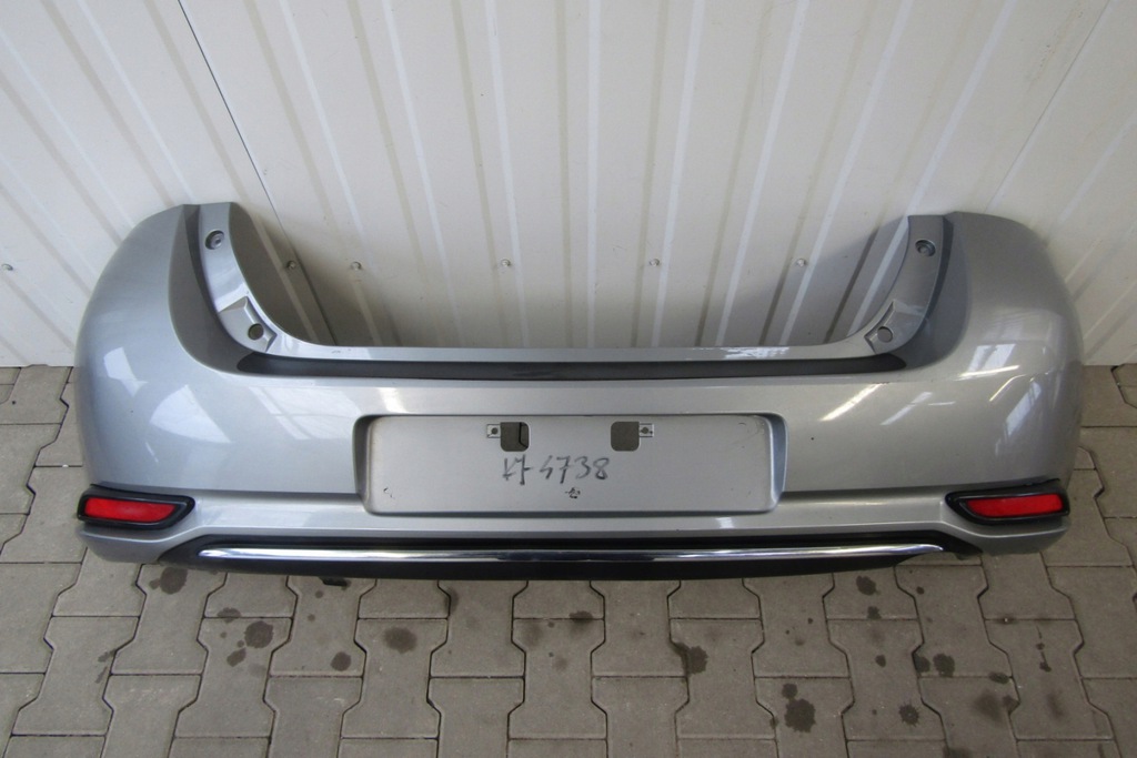 parachoque paragolpes trasero toyota auris ii lift hb 15 18 ($)