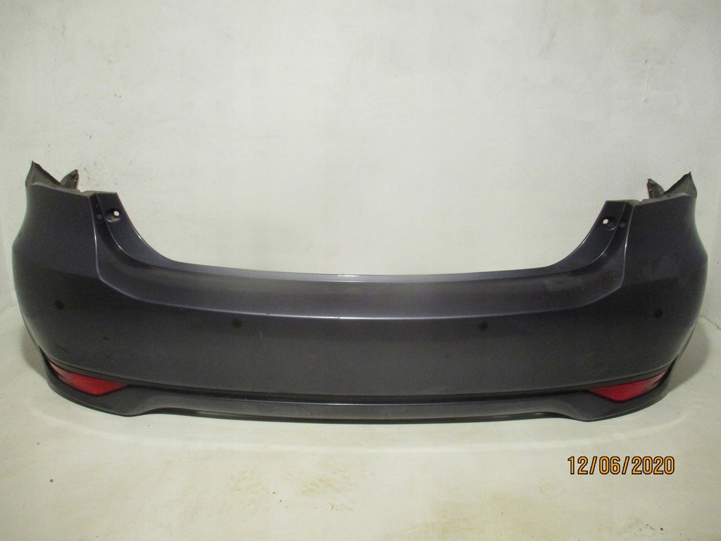 parachoque paragolpes trasero toyota avensis h b 14r 4 pdc ($)