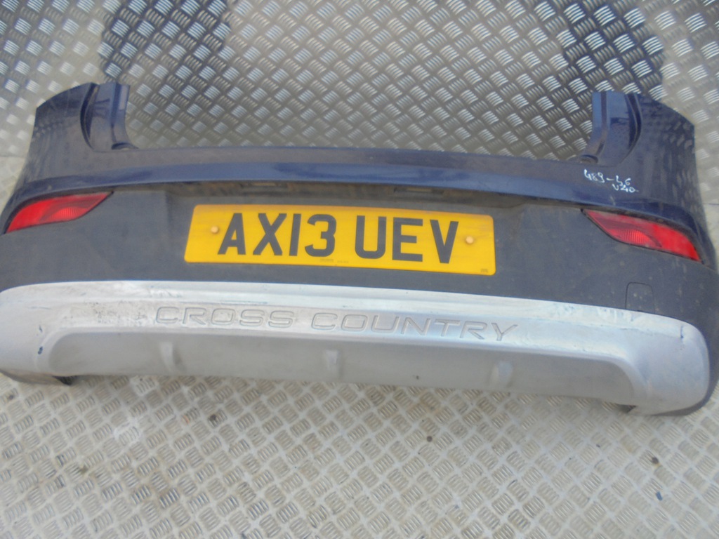 1201  parachoque paragolpes trasero v40 ii cross country 489 46 ($)