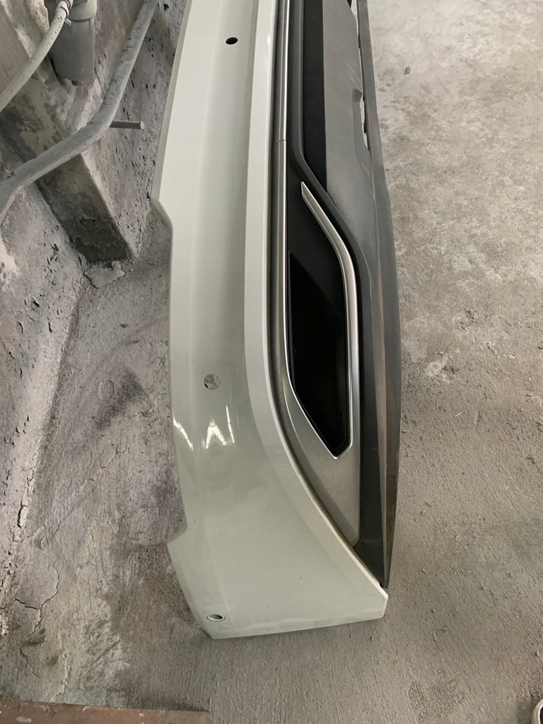 dyfuzor parachoque paragolpes trasero audi q8 ideał w kolor ($)