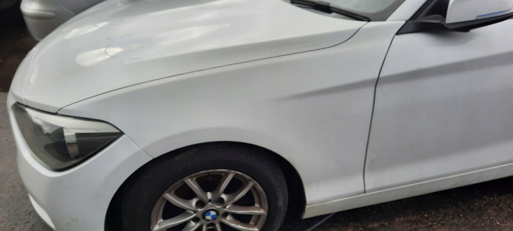 aleta izq.  bmw f20 nr lakieru 300 w kolor ($)