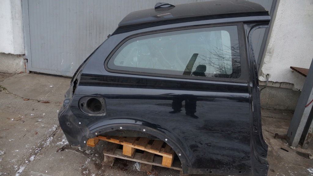 volvo c30 aleta der. trasero corte cięta 452 46 ($)